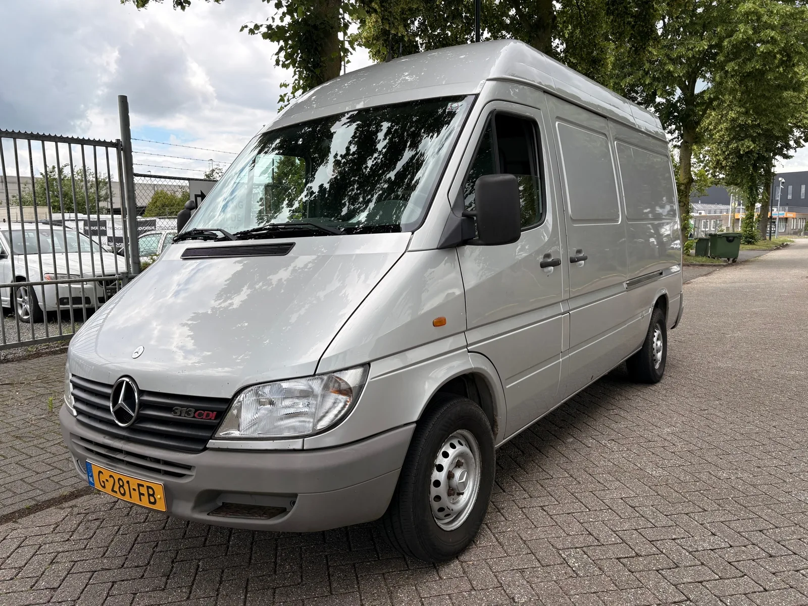 Mercedes-Benz 903.6 313CDI (2002) — foto 1