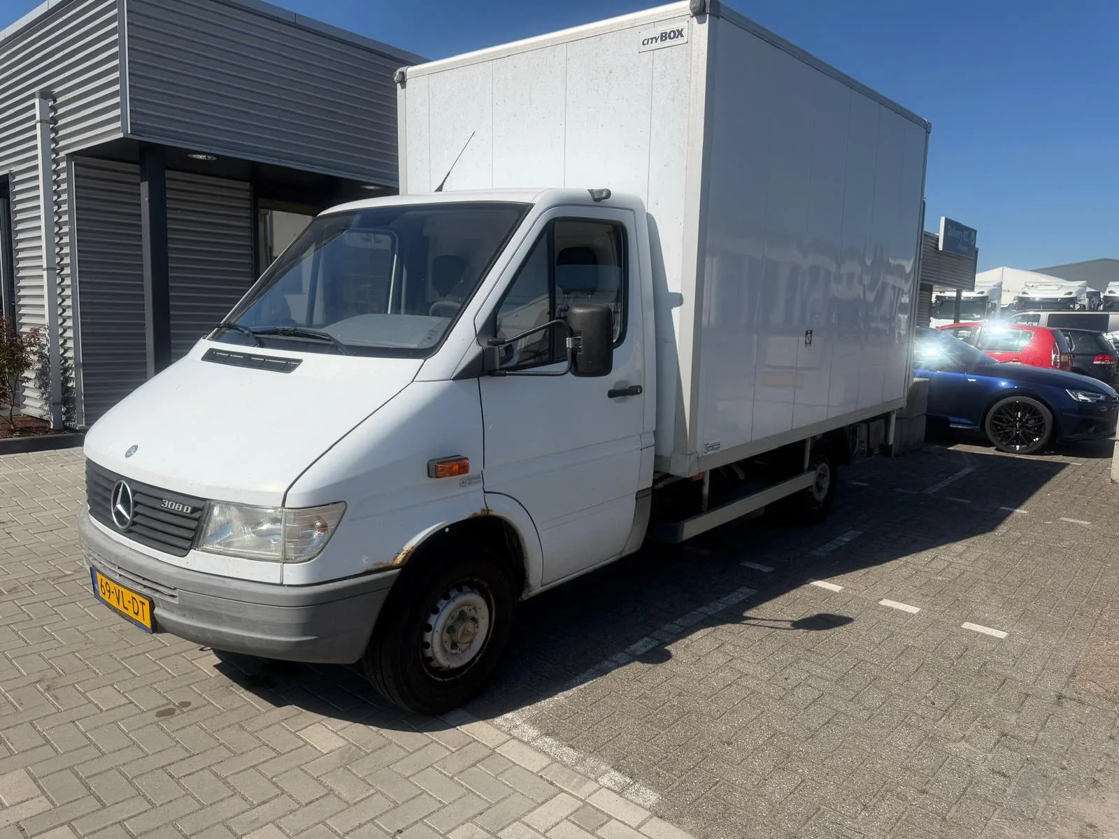 Mercedes-Benz Sprinter (1999) — foto 1