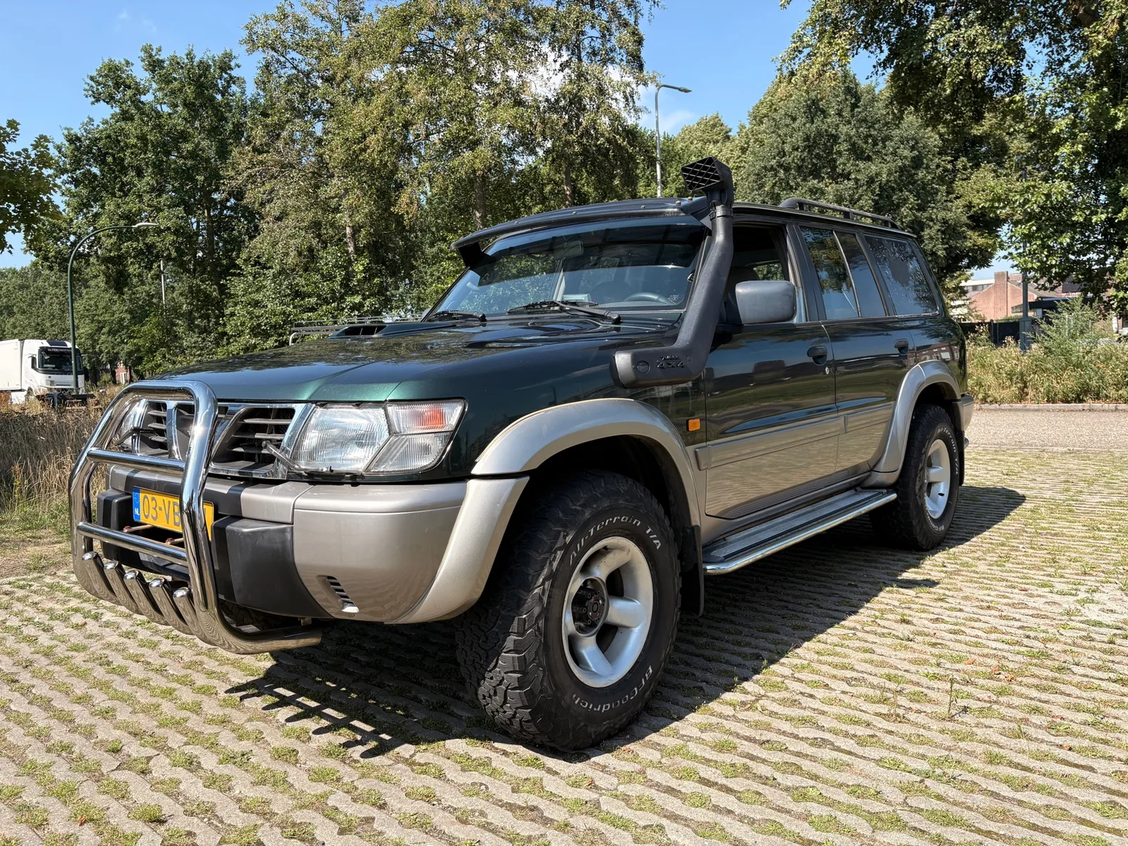 Nissan Patrol GR (1998) — foto 1