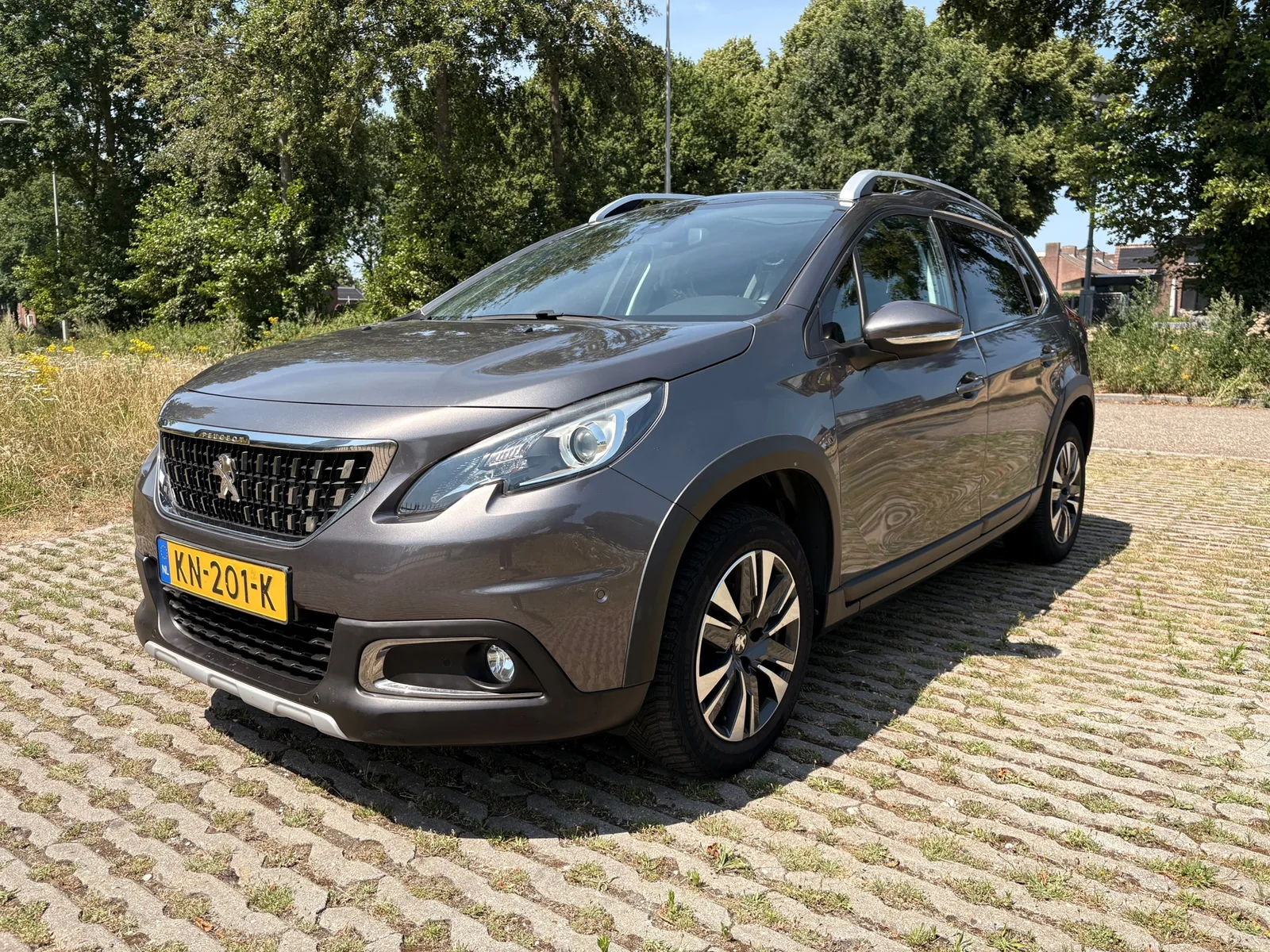 Peugeot 2008 (2016) — foto 1