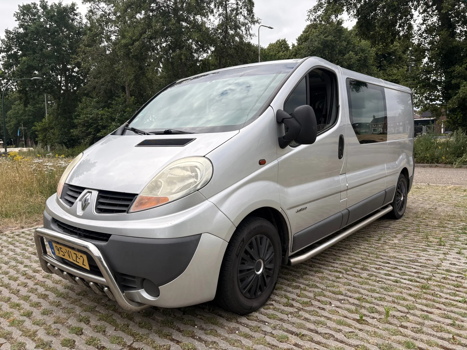 Renault Trafic (2008) — foto 1