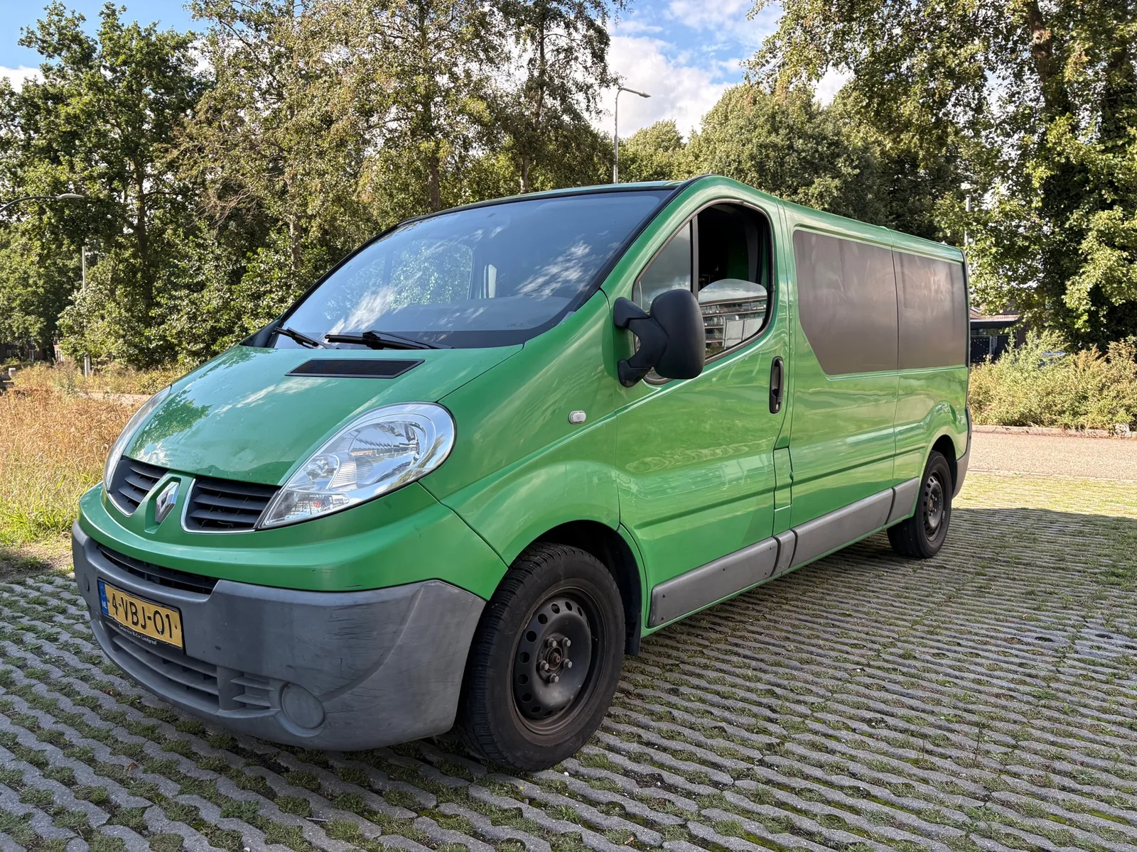 Renault Trafic (2009) — foto 1