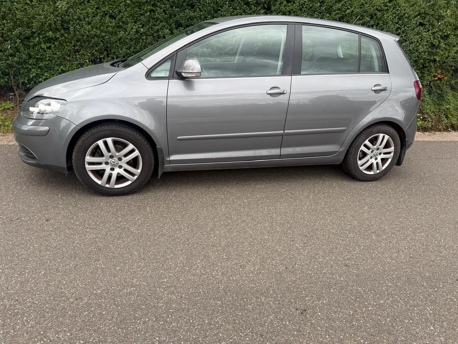 Volkswagen Golf Plus (2007) — foto 1