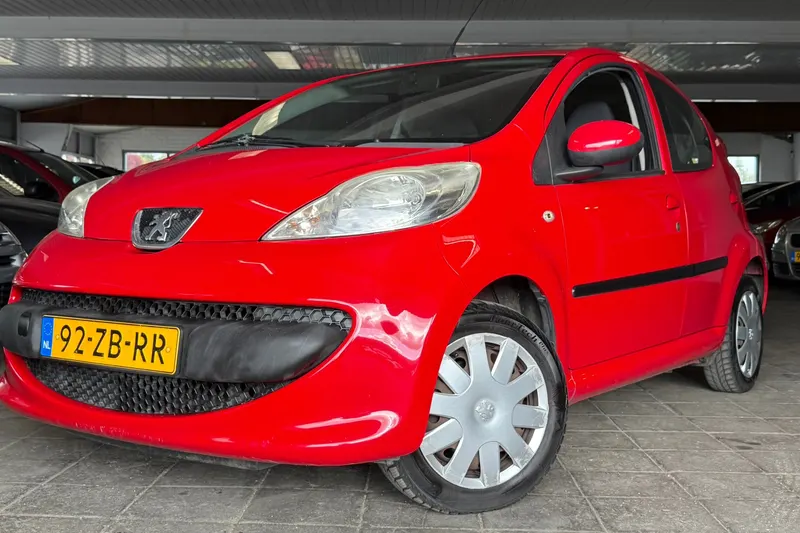 Peugeot 107 (2007)
