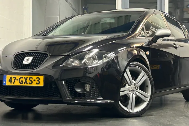 SEAT Leon (2008)