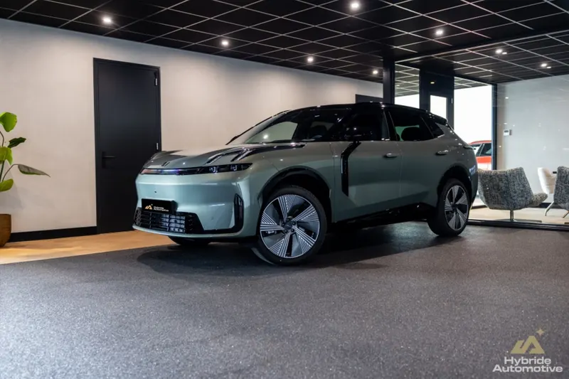 Lynk & Co 08 (2026)