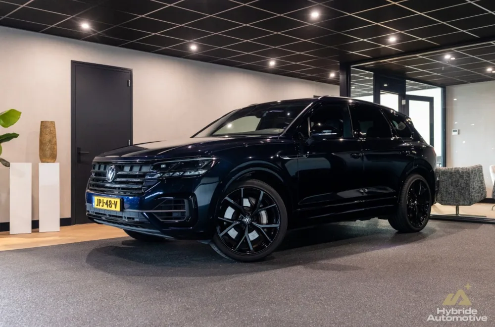 Volkswagen Touareg (2021) — foto 1