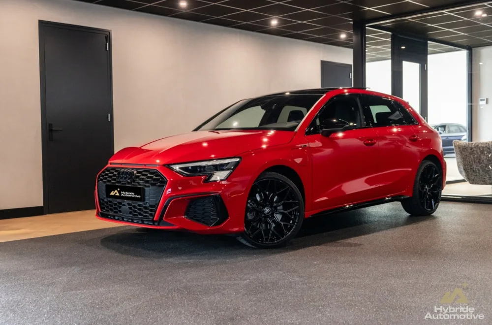 Audi A3 (2020) — foto 1