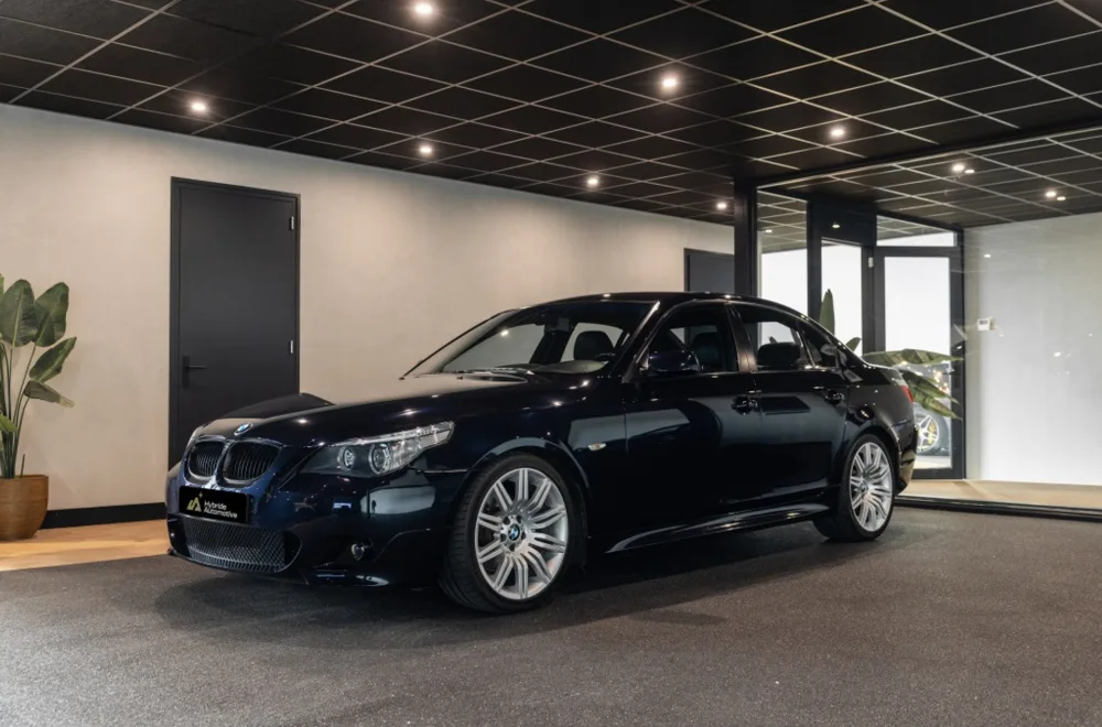 BMW 5-Serie (2005) — foto 1