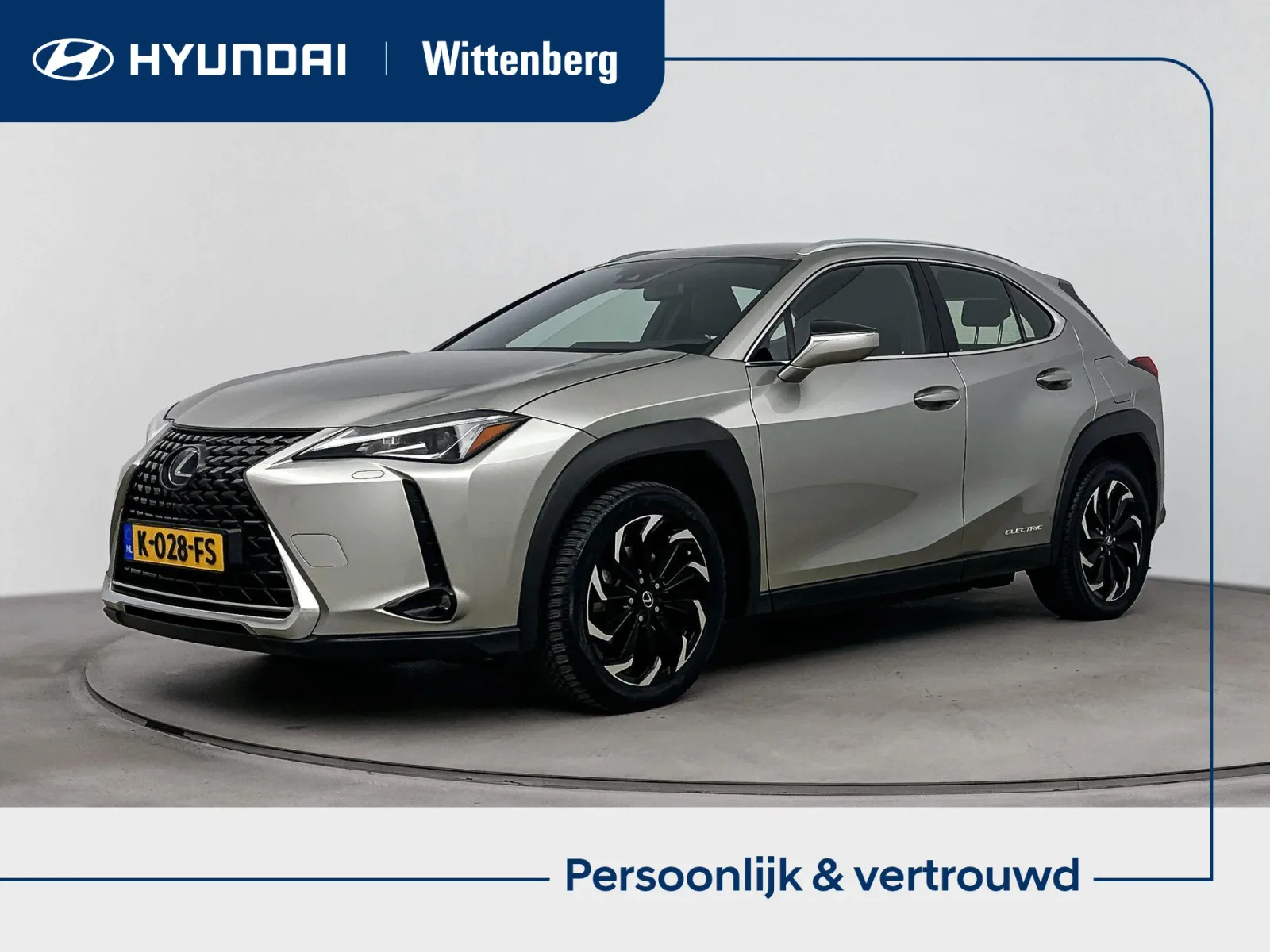 Lexus UX (2020) — foto 1