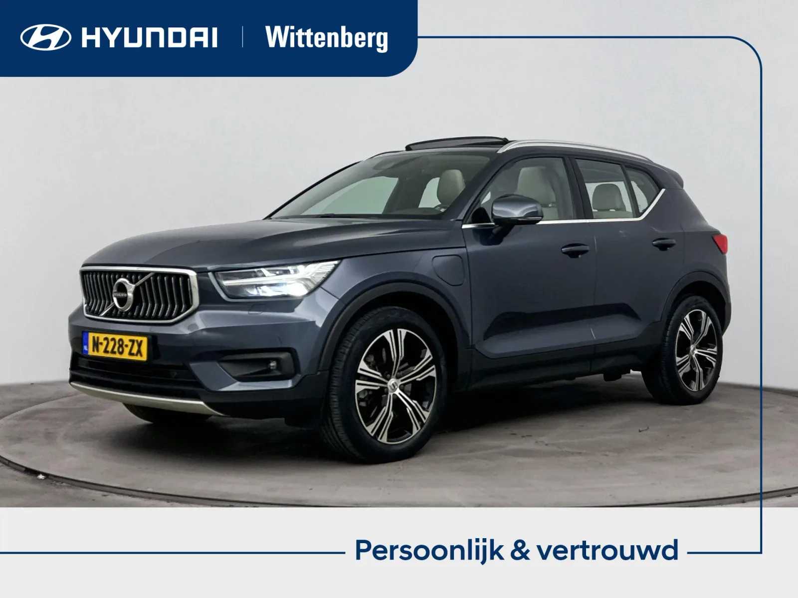 Volvo XC40 (2022) — foto 1