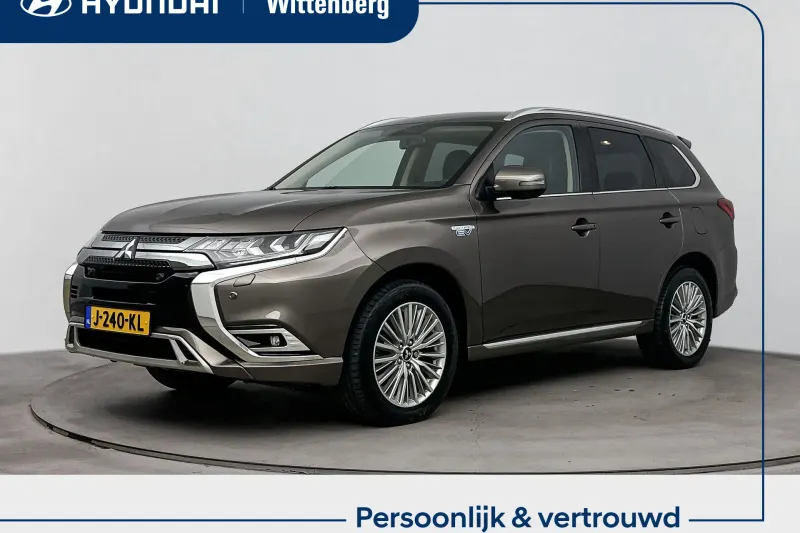 Mitsubishi Outlander (2020)