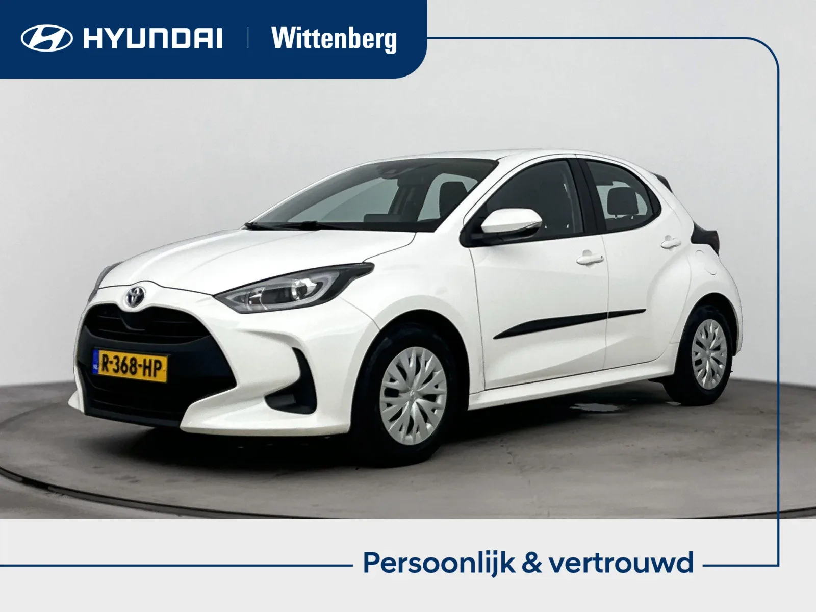 Toyota Yaris (2022) — foto 1
