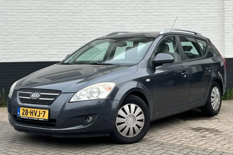 Kia Ceed (2009)