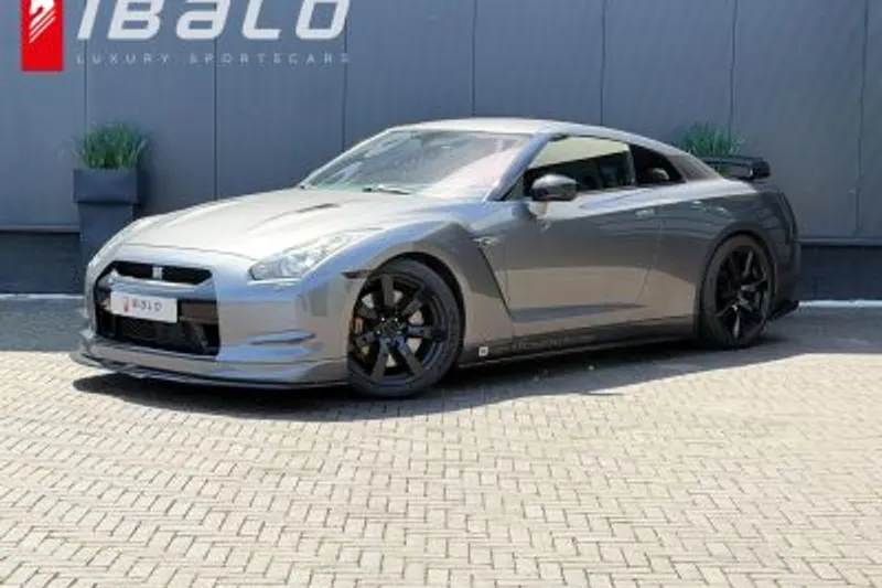 Nissan GT-R (2010)