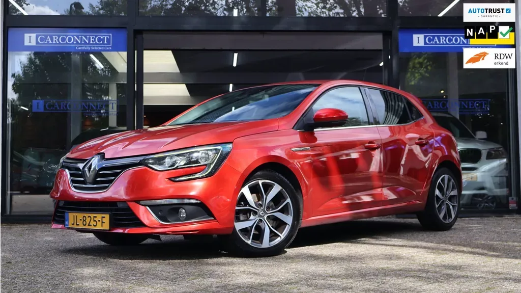 Renault Mégane (2016) — foto 1