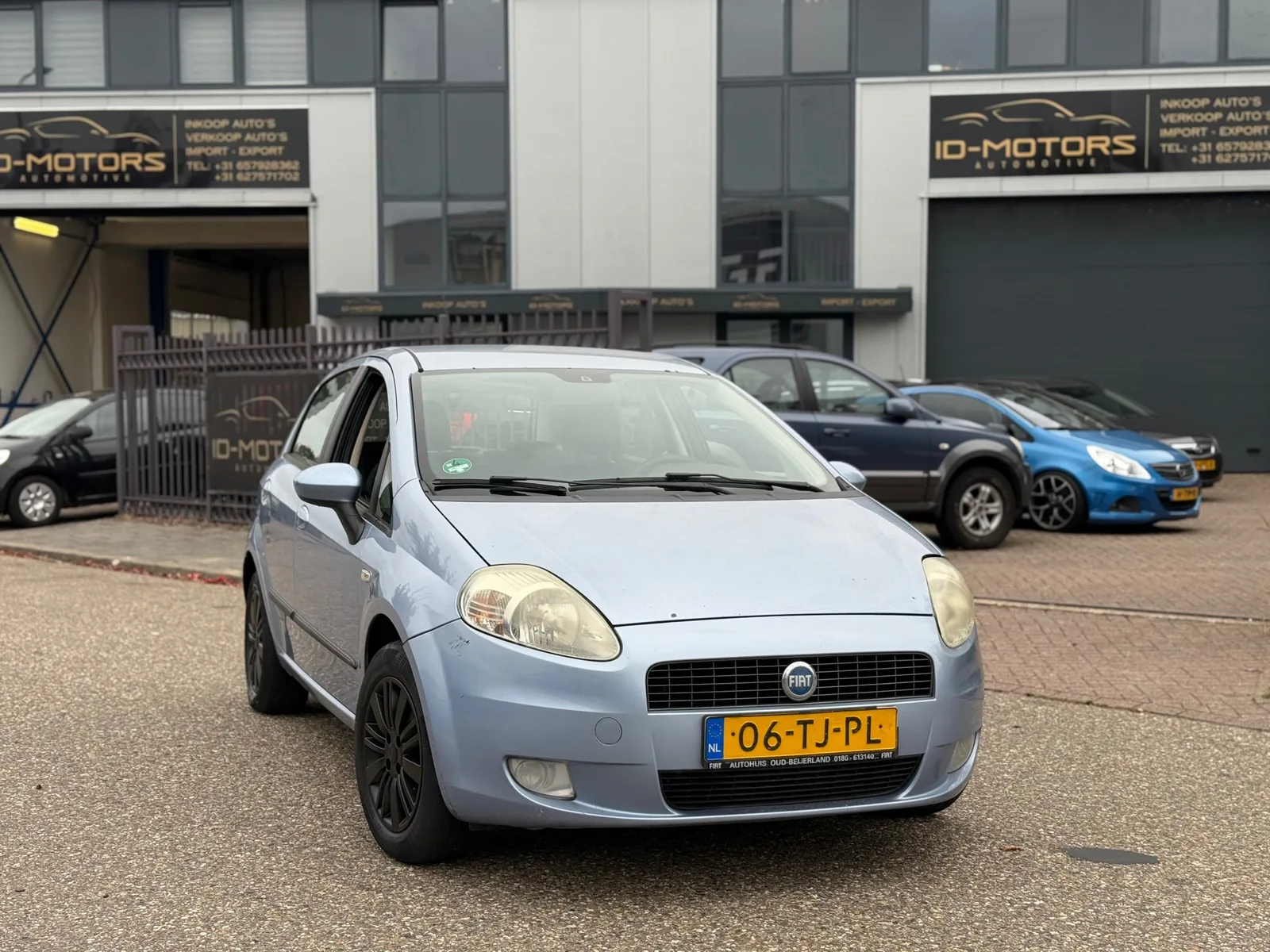 Fiat Grande Punto (2006) — foto 1