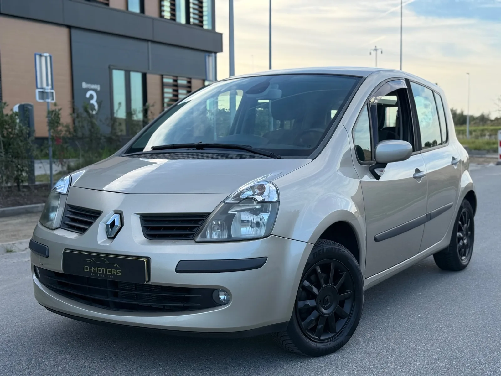 Renault Modus (2007) — foto 1