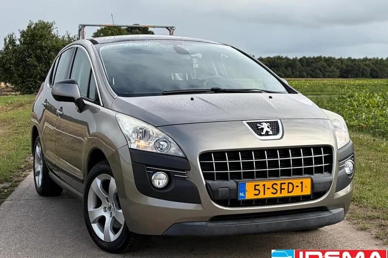 Peugeot 3008 (2011)