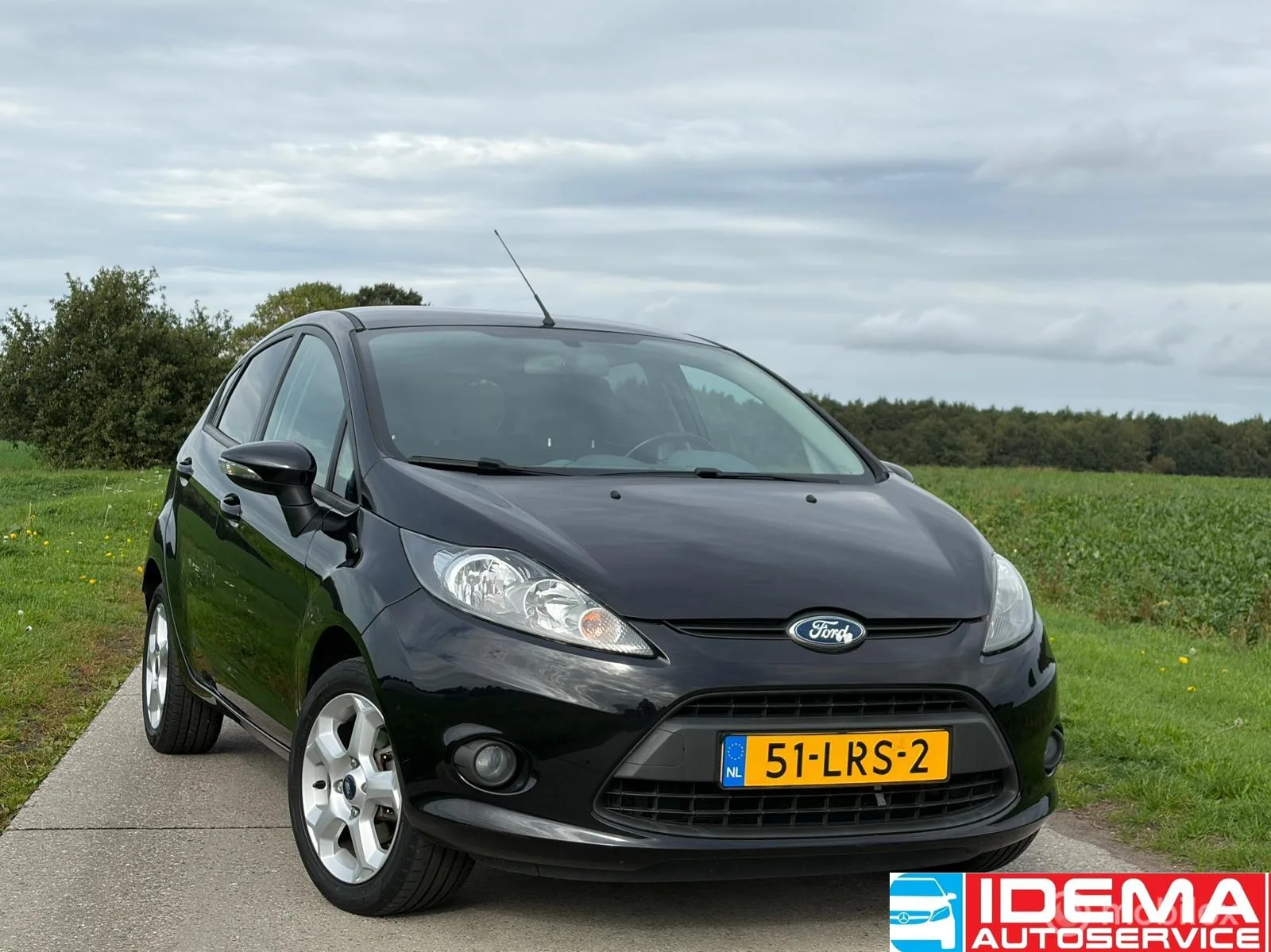Ford Fiesta (2010) — foto 1