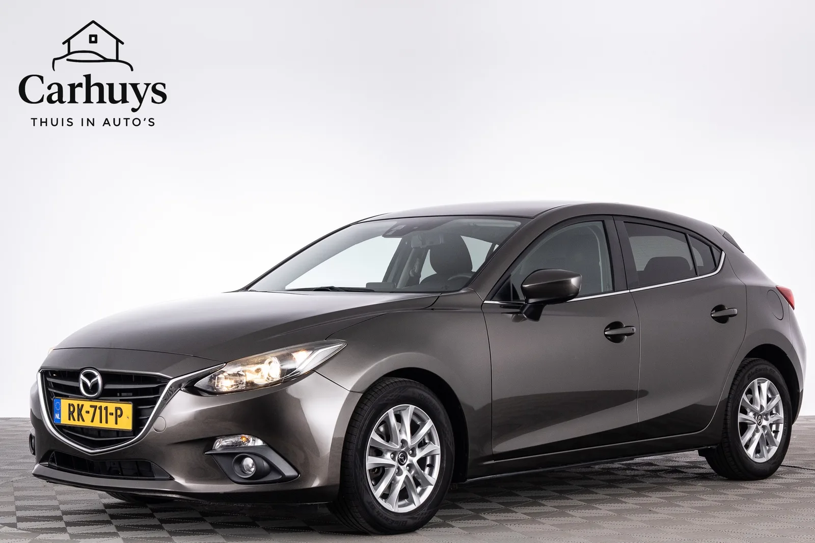 Mazda 3 (2016) — foto 1