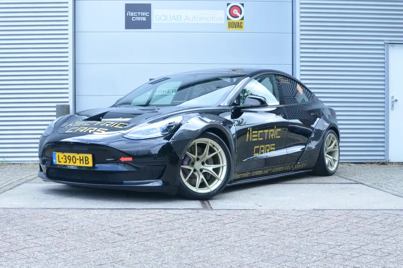 Tesla Model 3 (2020)