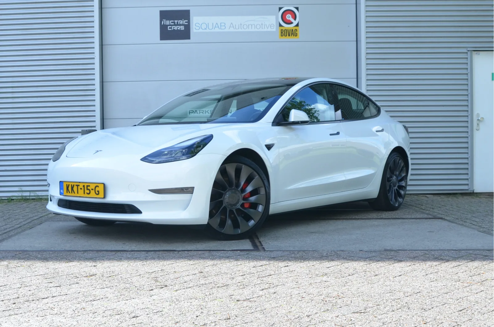 Tesla Model 3 (2022) — foto 1