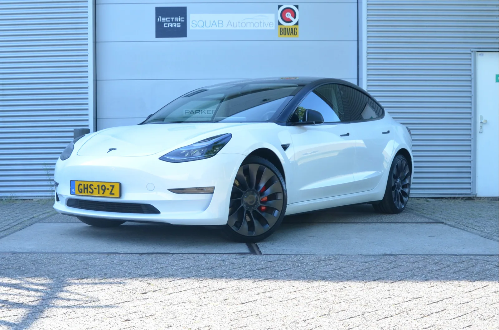 Tesla Model 3 (2023) — foto 1