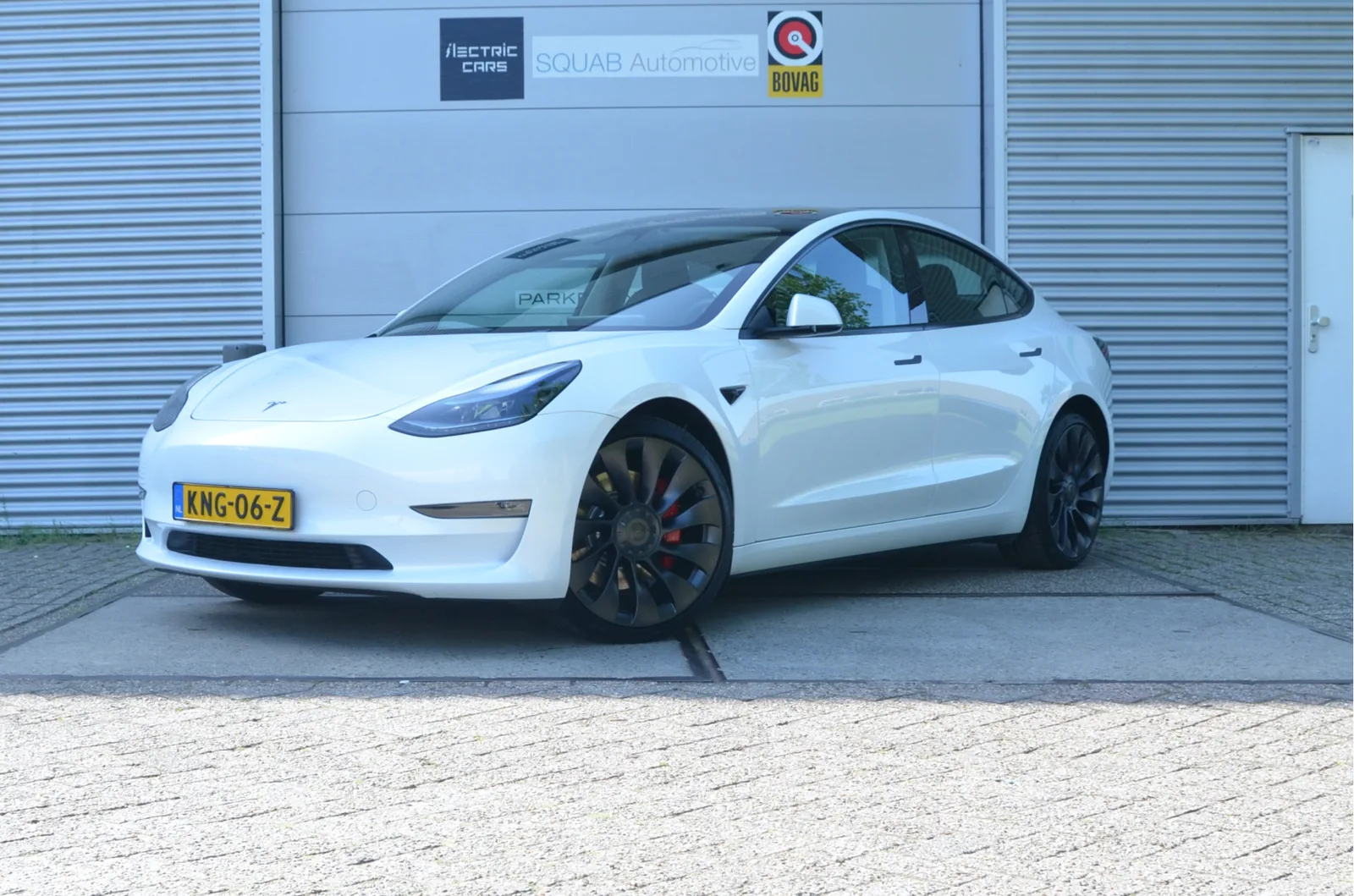 Tesla Model 3 (2023) — foto 1