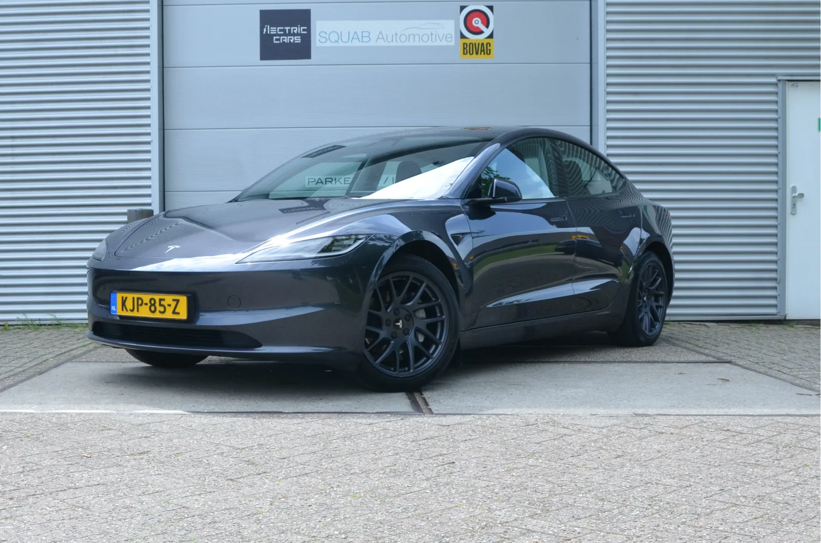 Tesla Model 3 (2023) — foto 1