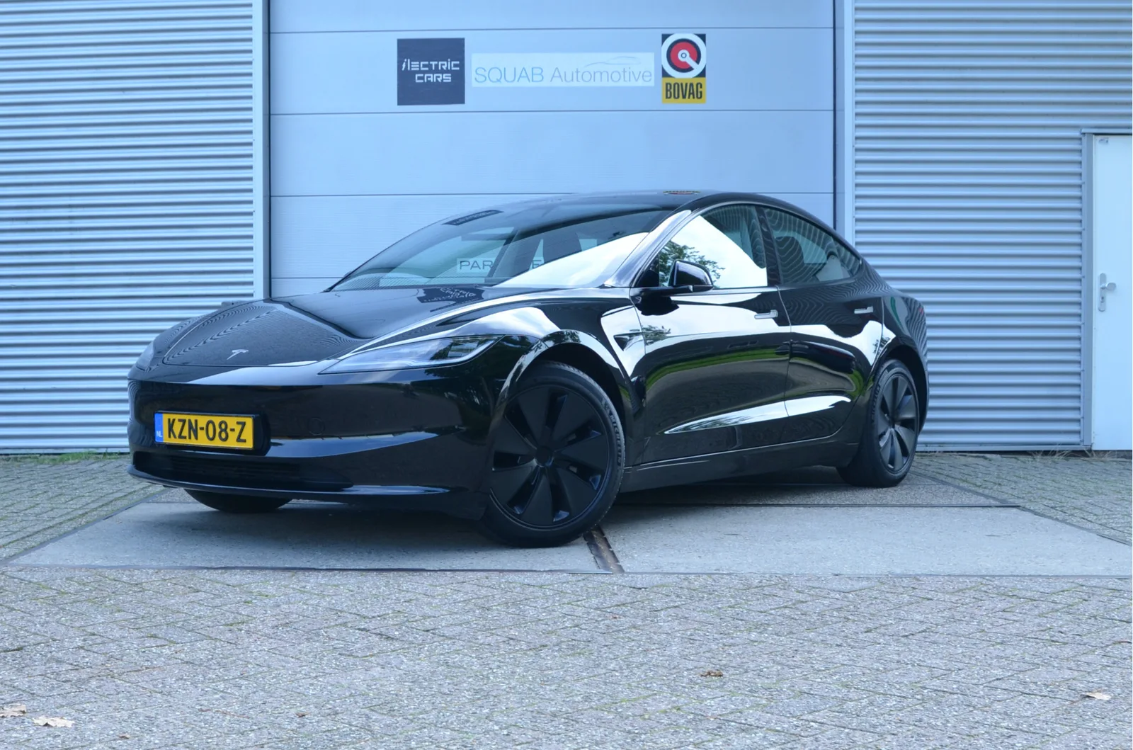 Tesla Model 3 (2024) — foto 1
