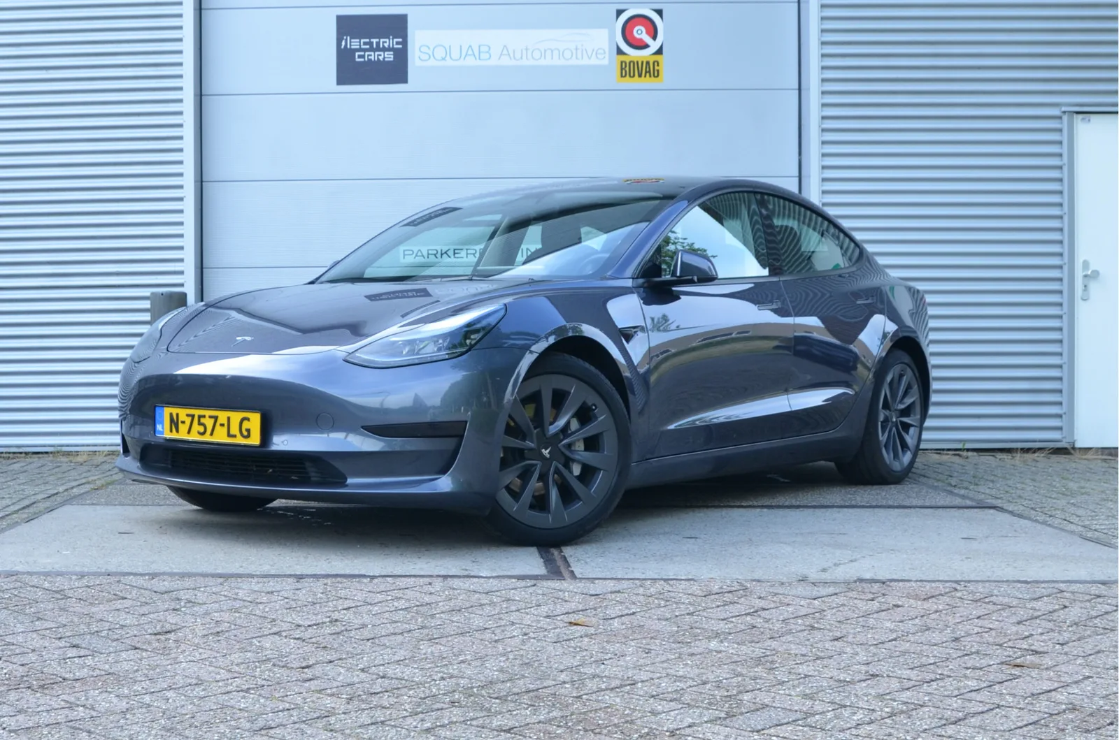 Tesla Model 3 (2021) — foto 1