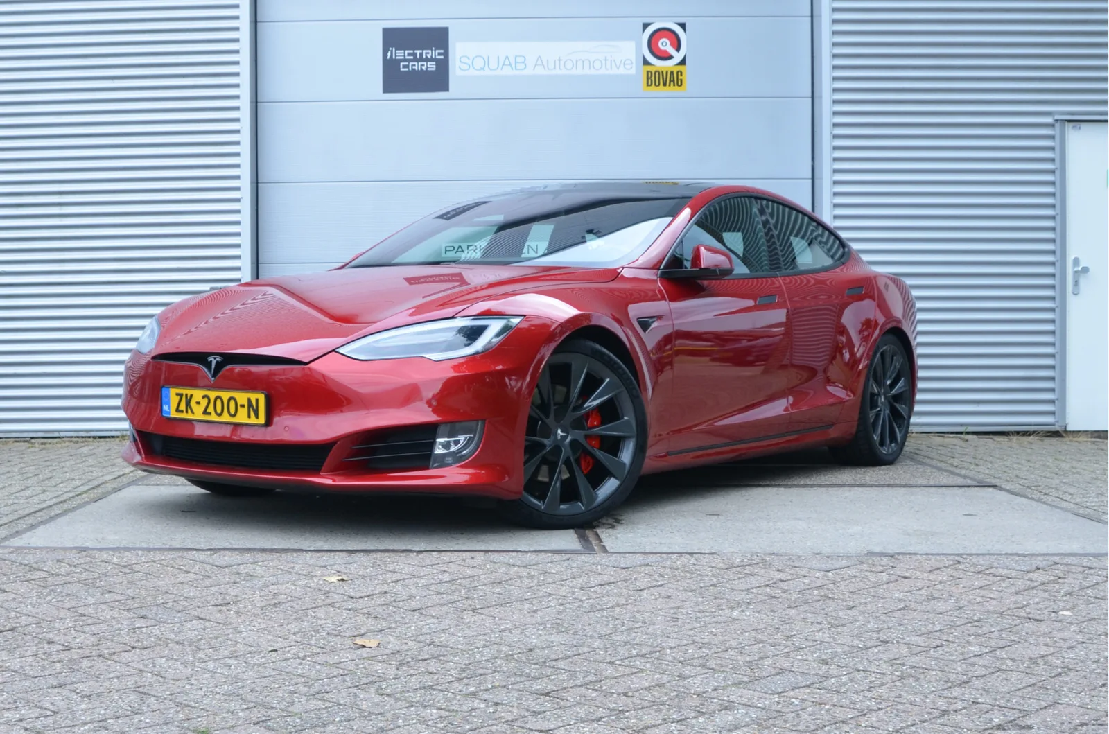 Tesla Model S (2018) — foto 1