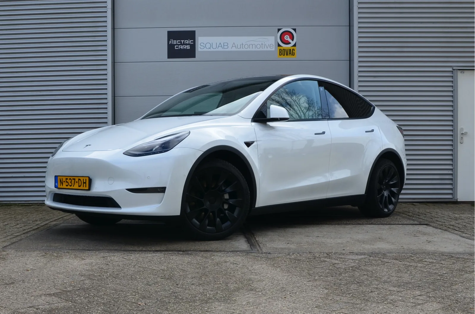 Tesla Model Y (2021) — foto 1
