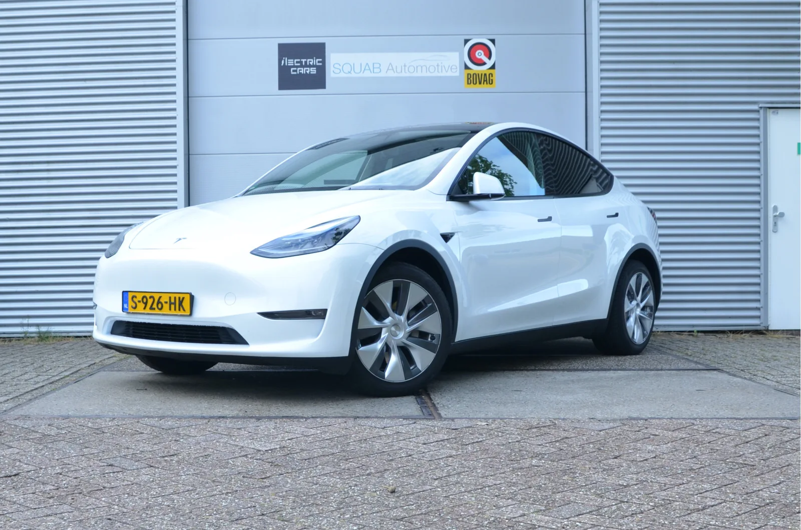 Tesla Model Y (2023) — foto 1