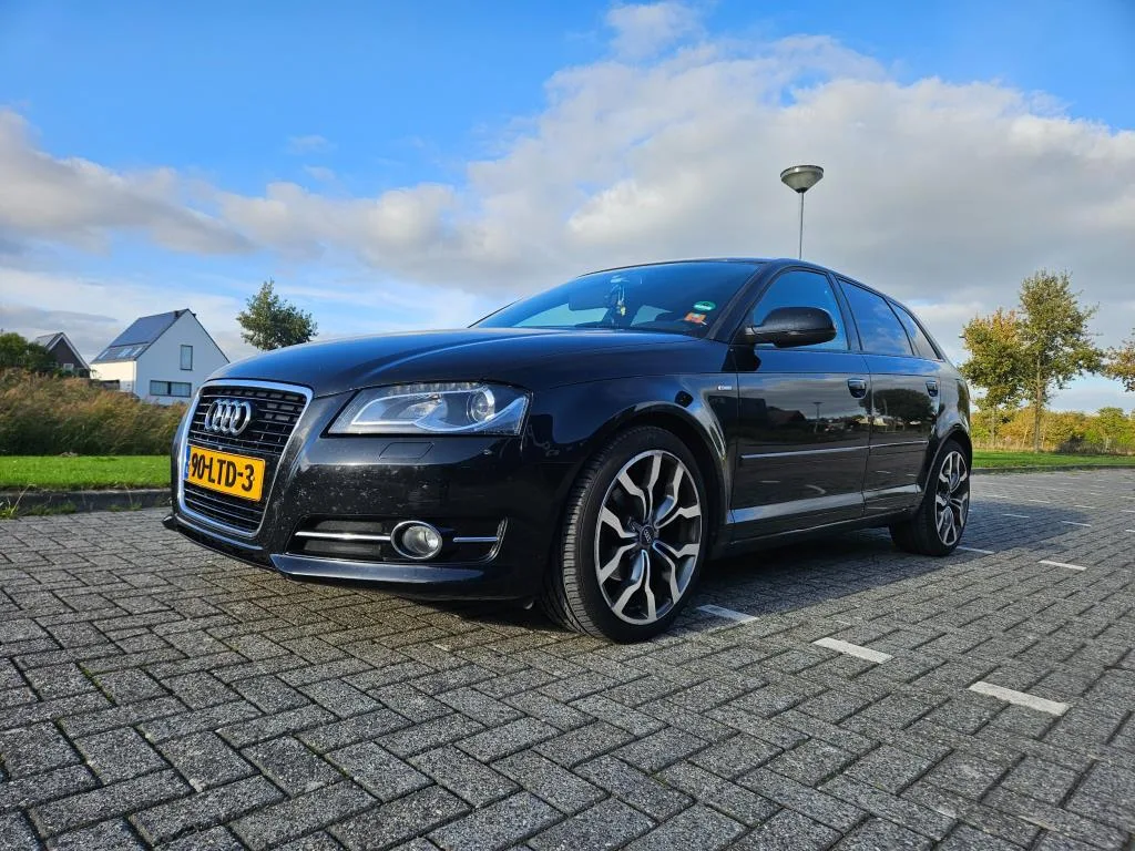 Audi A3 (2010) — foto 1