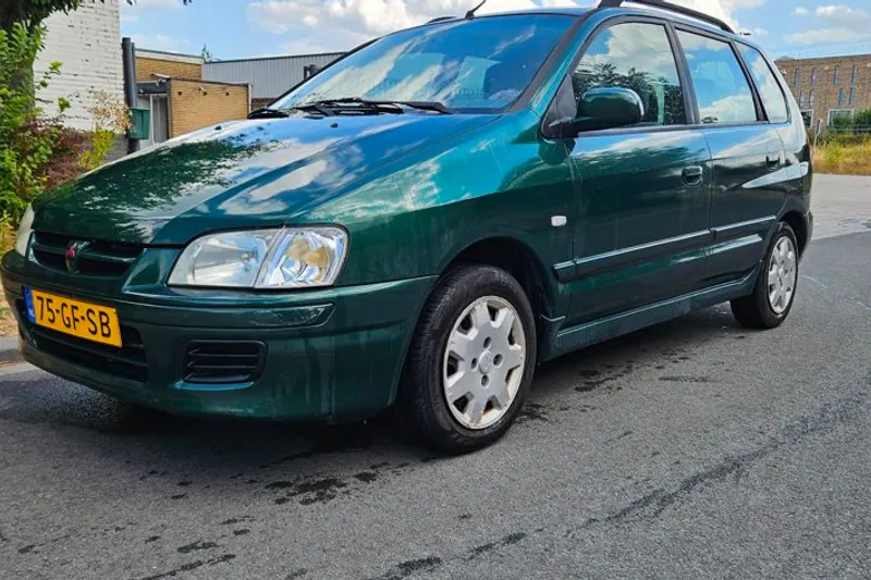 Mitsubishi Space Star (2000)