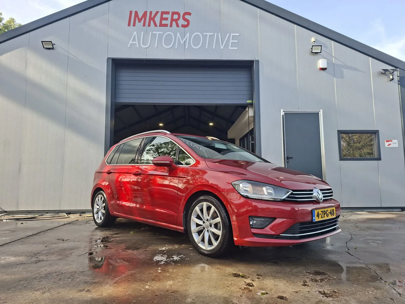 Volkswagen Golf Sportsvan (2015) — foto 1