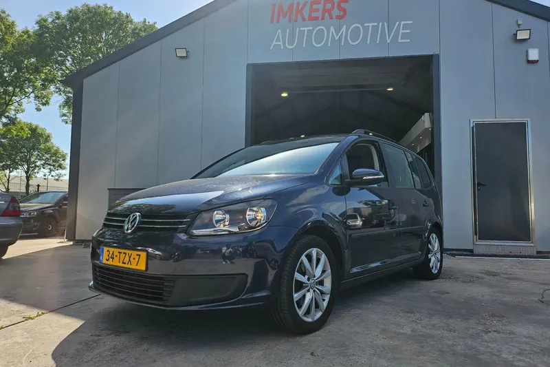 Volkswagen Touran (2012)