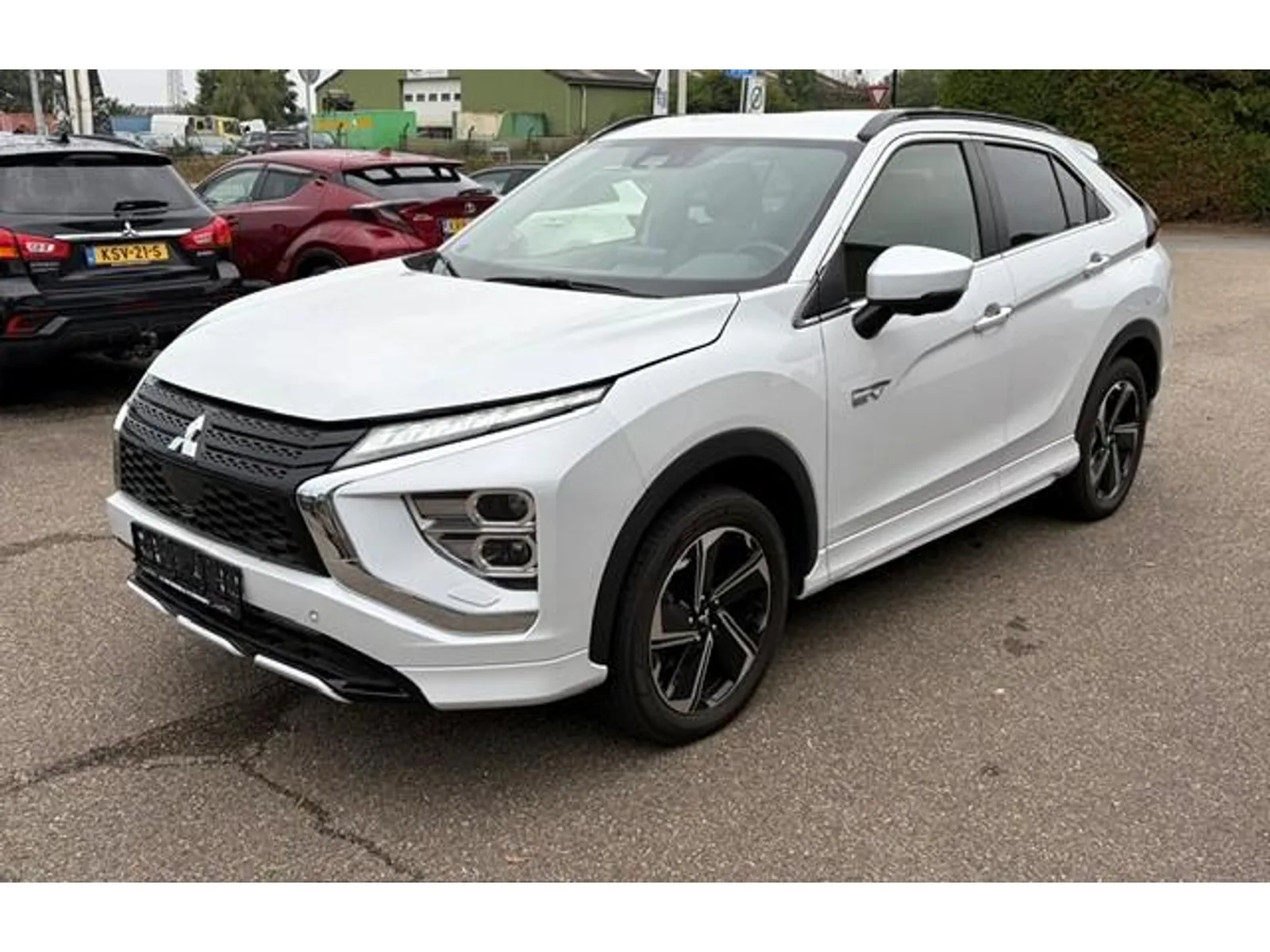 Mitsubishi Eclipse Cross (2022) — foto 1