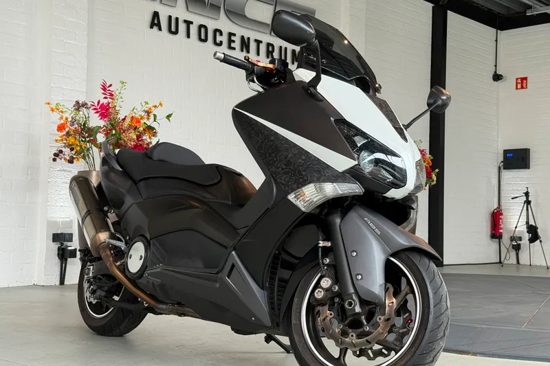 Yamaha Scooter 530 TMAX (2012)
