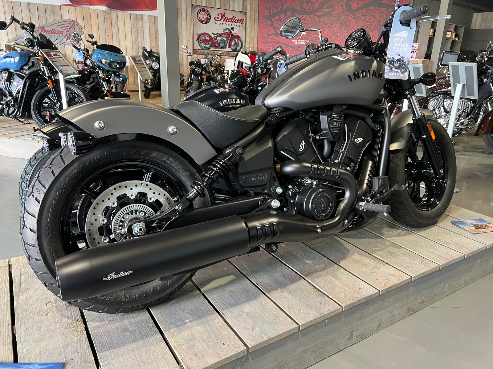 Indian Scout Sixty Bobber Limited (0) — foto 1