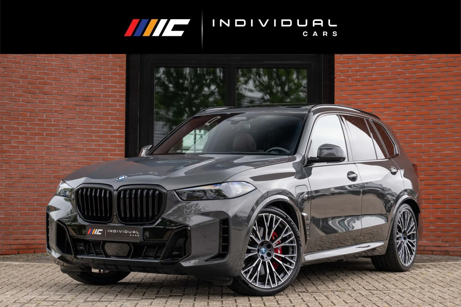 BMW X5 (2023) — foto 1