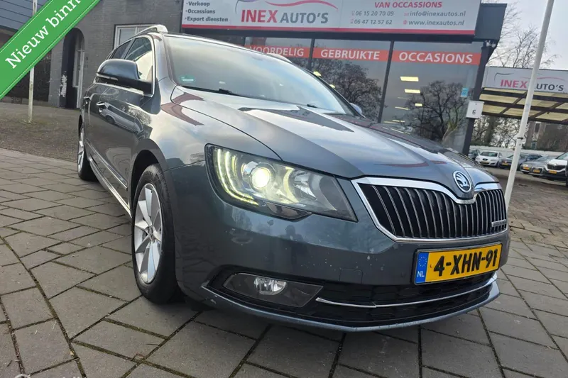 Škoda Superb (2014)