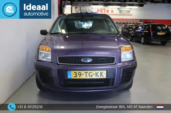 Ford Fusion (2006) — foto 1