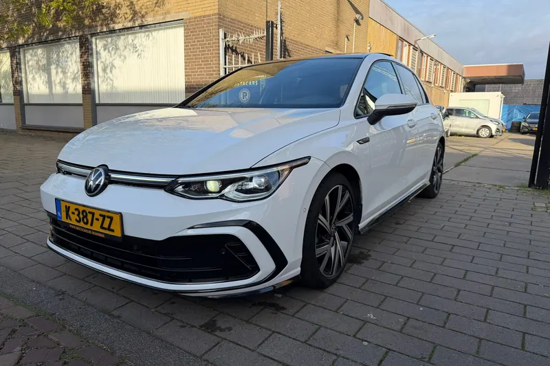 Volkswagen Golf (2021)