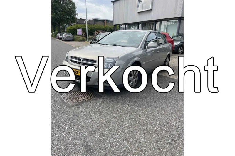 Opel Vectra (2005)
