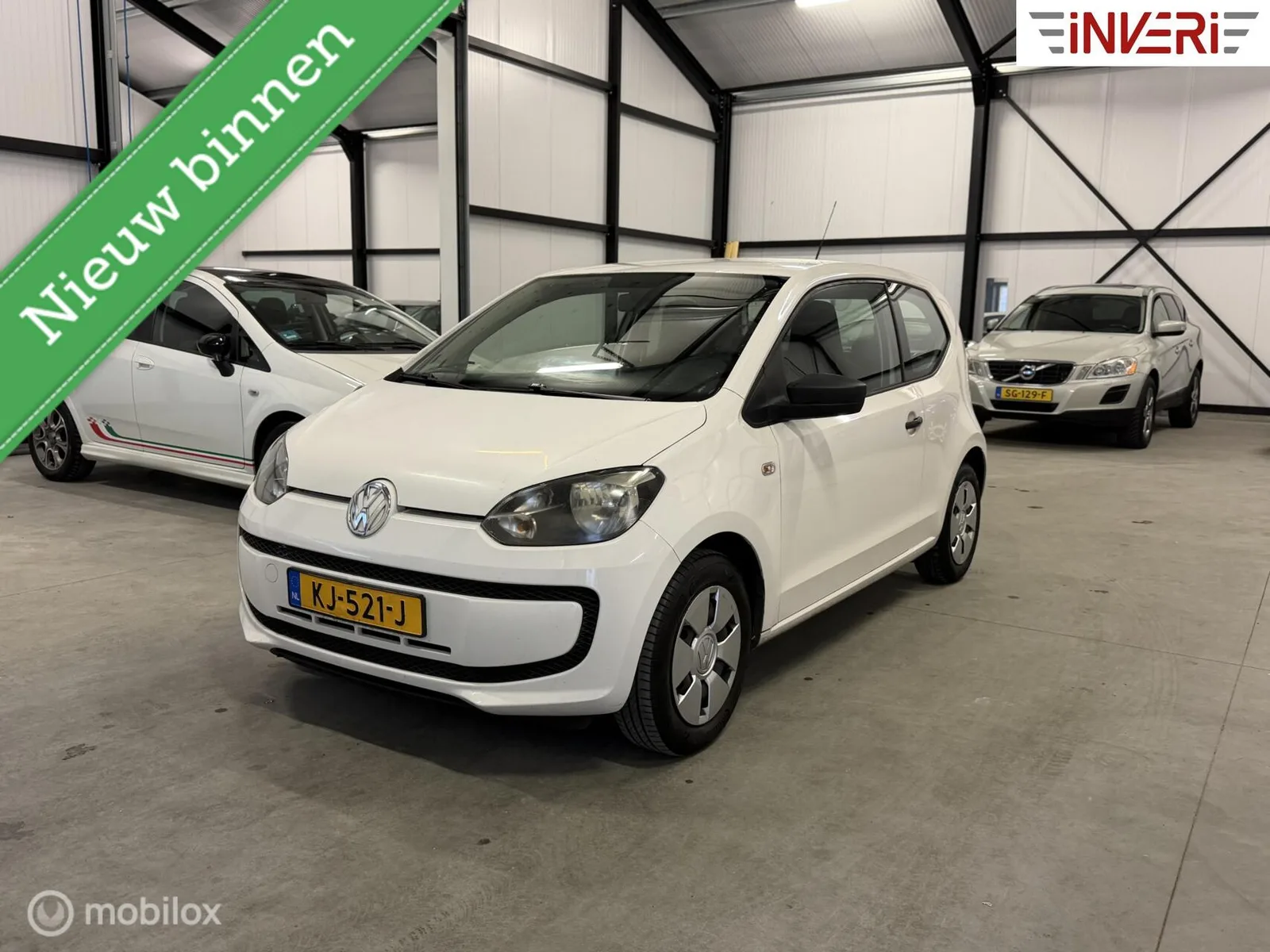 Volkswagen Up! (2012) — foto 1