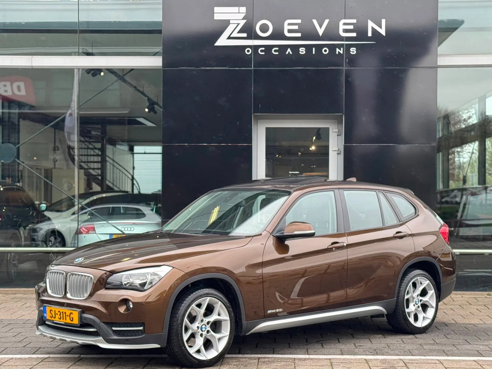 BMW X1 (2014) — foto 1