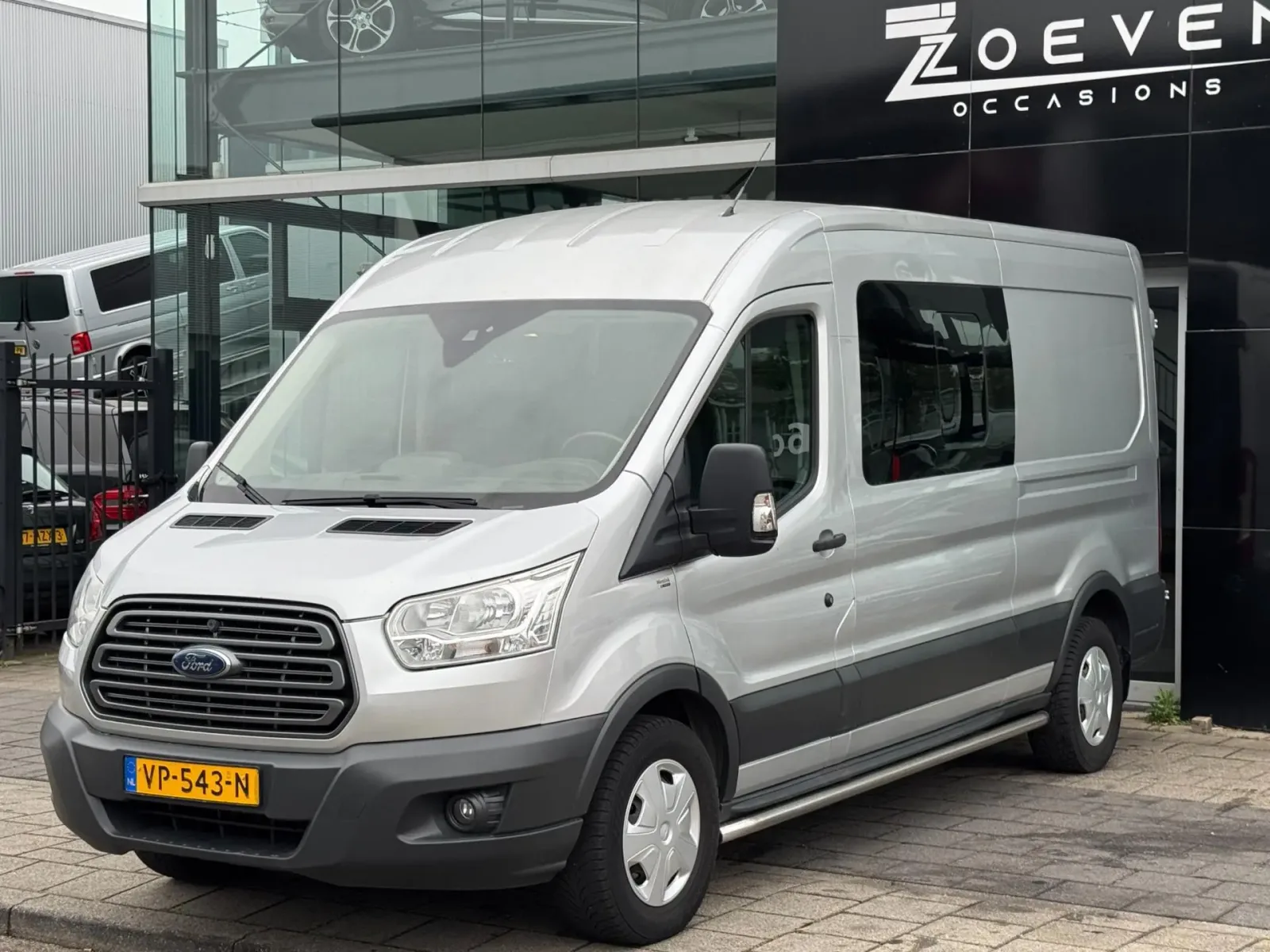 Ford Transit (2015) — foto 1